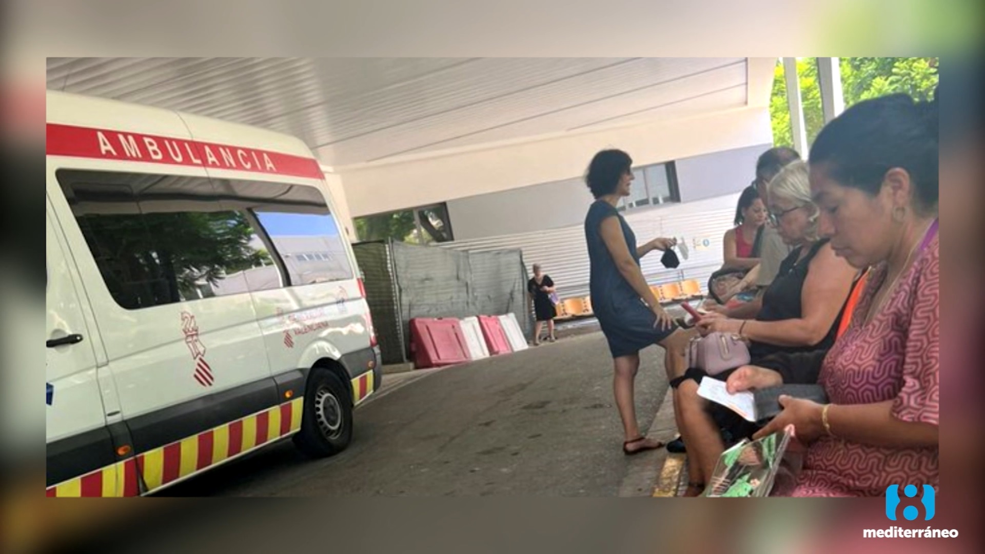 El Hospital de San Juan de Alicante, colapsado por el retraso de las obras