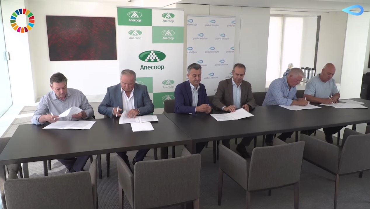 Global Omnium firma con Anecoop y el Tribunal de las Aguas el proyecto HortiGO2