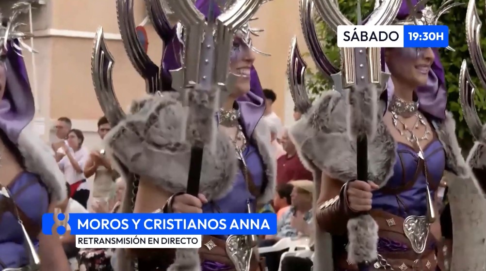 Vive la Entrada de Moros y Cristianos de Anna en La 8 Mediterráneo