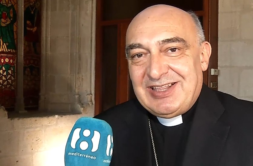 La 8 Mediterráneo emite este viernes una entrevista al nuevo arzobispo de Valencia