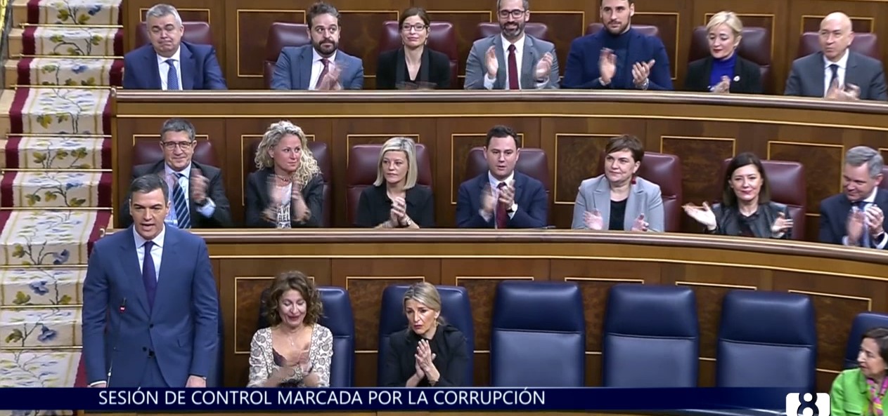 Ayuso se defiende y afirma que Sánchez le pide que dimita para tapar 