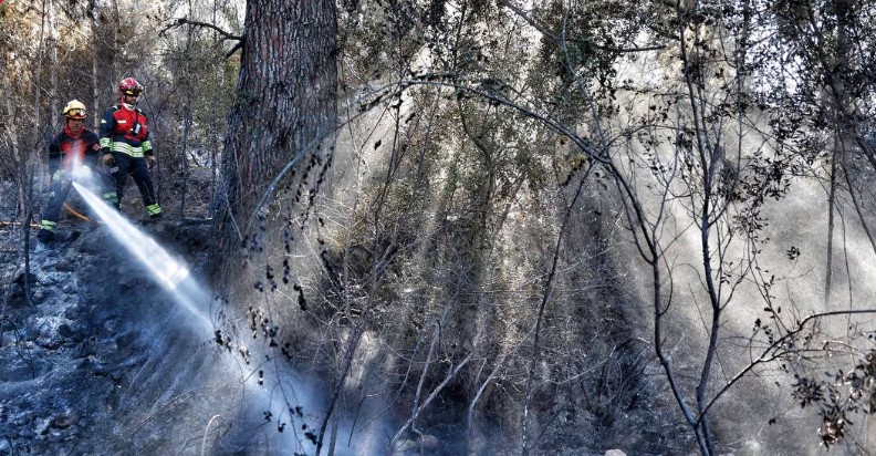 Incendio en Ràfol d'Almúnia: Regresan a sus casas los vecinos desalojados
