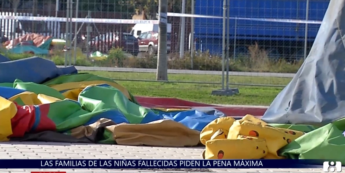 Las familias de las niñas fallecidas en Mislata piden 6 años de prisión para los feriantes
