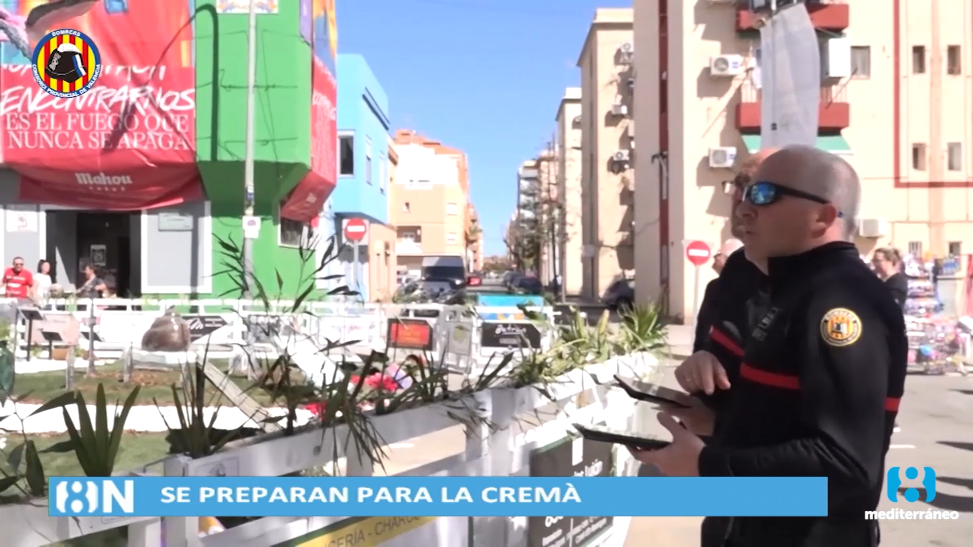 Los bomberos inspeccionan las fallas para organizar la Cremà