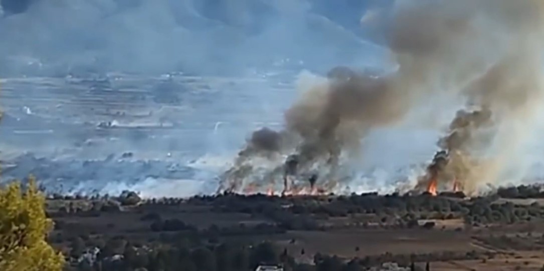 Extinguido el incendio forestal declarado el sábado en el barranco de la Hiedra de Jávea