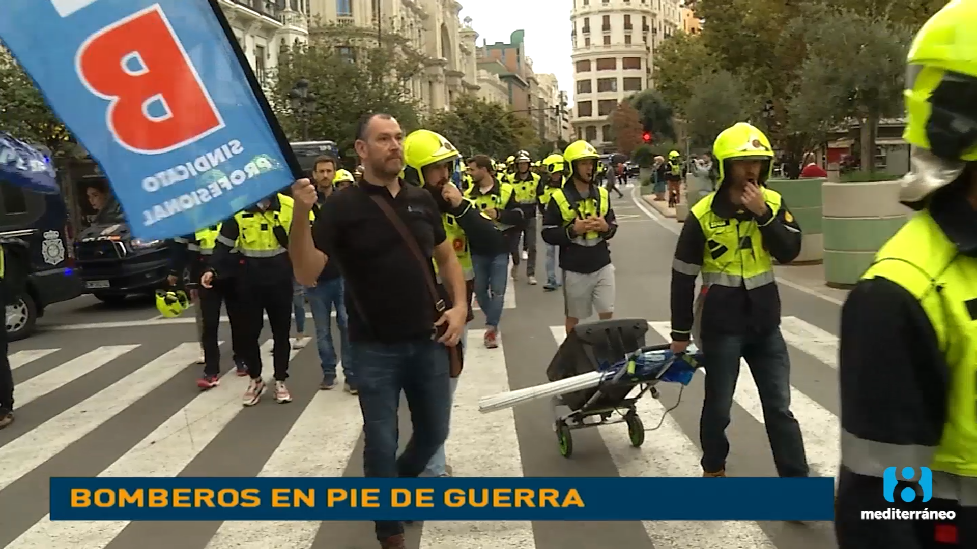 Los bomberos valencianos, en pie de guerra