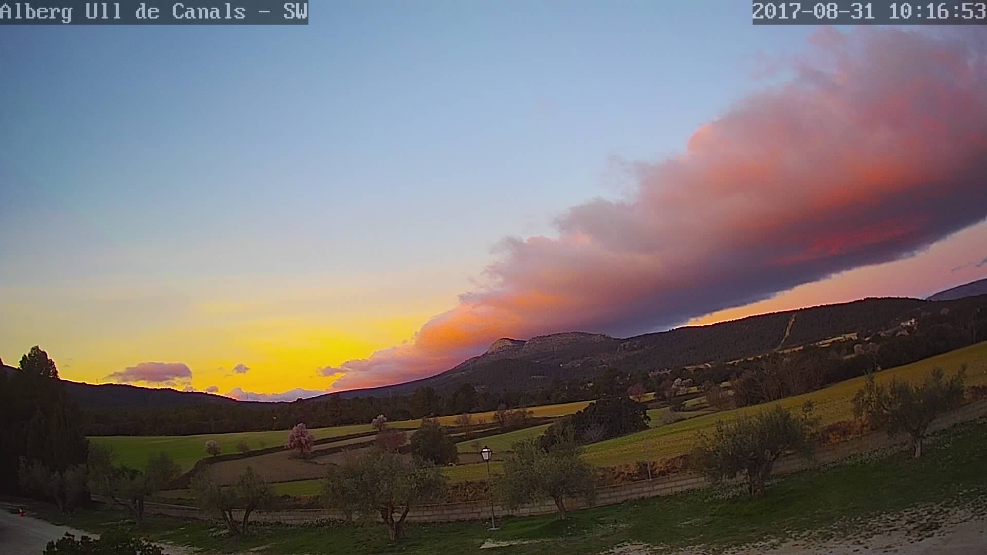 Cielos despejados, tan sólo con algunas nubes altas