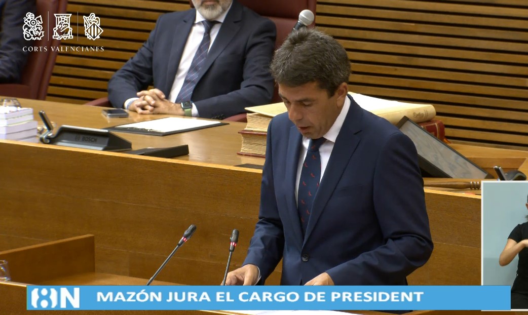 Carlos Mazón jura el cargo de presidente de la Generalitat Valenciana