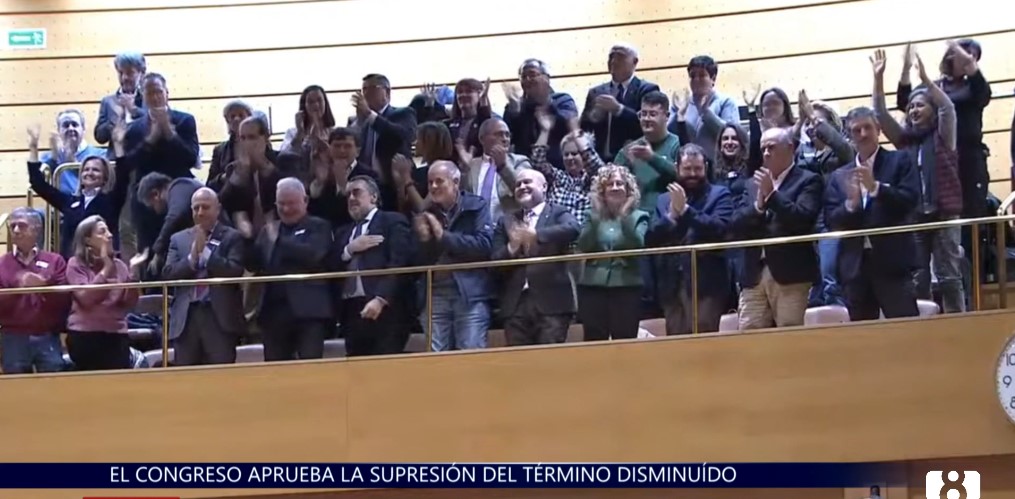 El término “disminuido” será eliminado de la Constitución