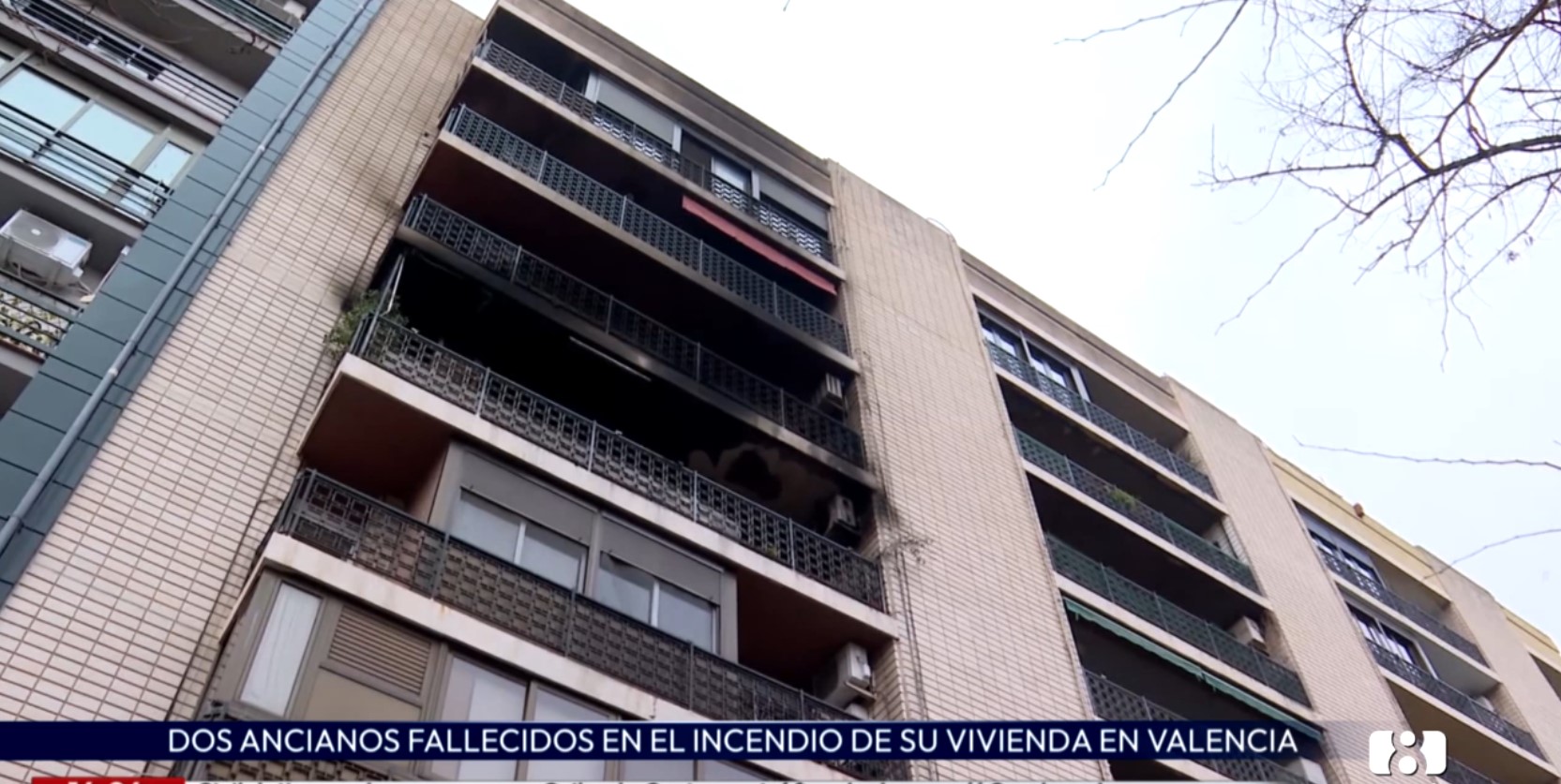 Muere un matrimonio de ancianos en el incendio de su casa en Valencia 