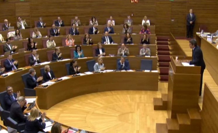 Les Corts admiten a trámite la ley de Concordia de PP y Vox
