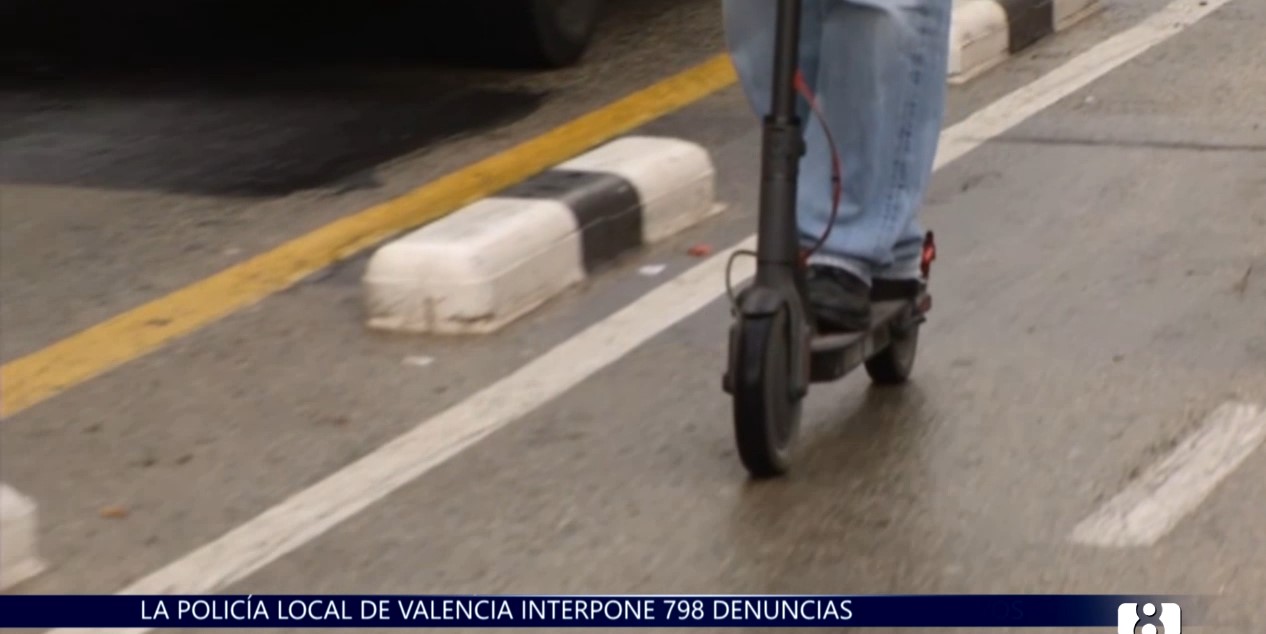 Valencia pone 800 multas en los primeros días de control de bicis y patinetes eléctricos
