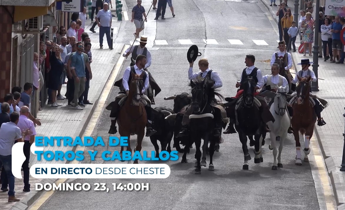Vive la Entrada de Toros y Caballos de Cheste este domingo en La 8 Mediterráneo
