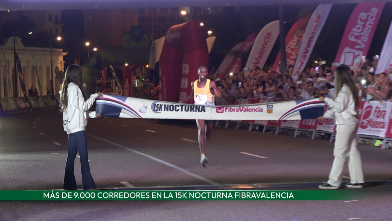  Más de 9.000 corredores participan en la 10ª edición de la 15K Nocturna FibraValencia