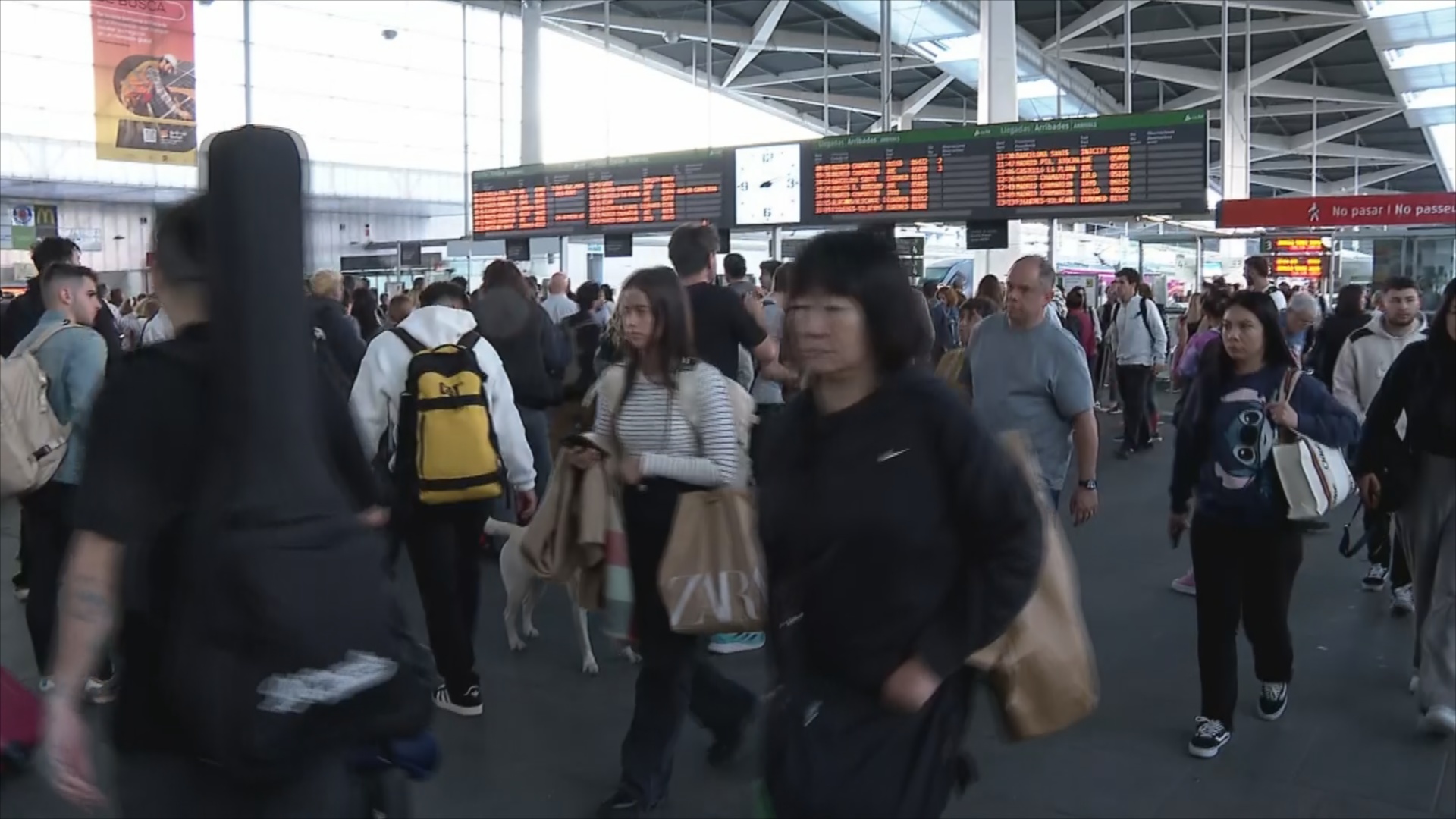 La normalidad vuelve a las estaciones valencianas después del caos ferroviario 