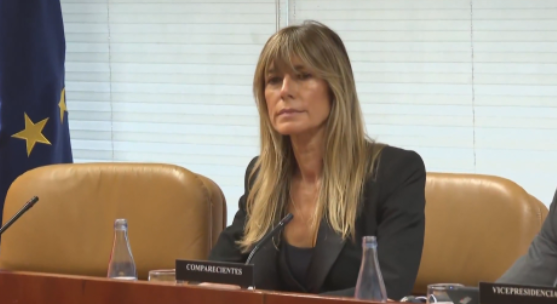 El juez envía a juicio oral a Begoña Gómez por malversación y tráfico de influencias 