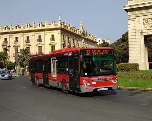 La Comunidad Valenciana celebra el Día Sin Coches con transporte público gratuito