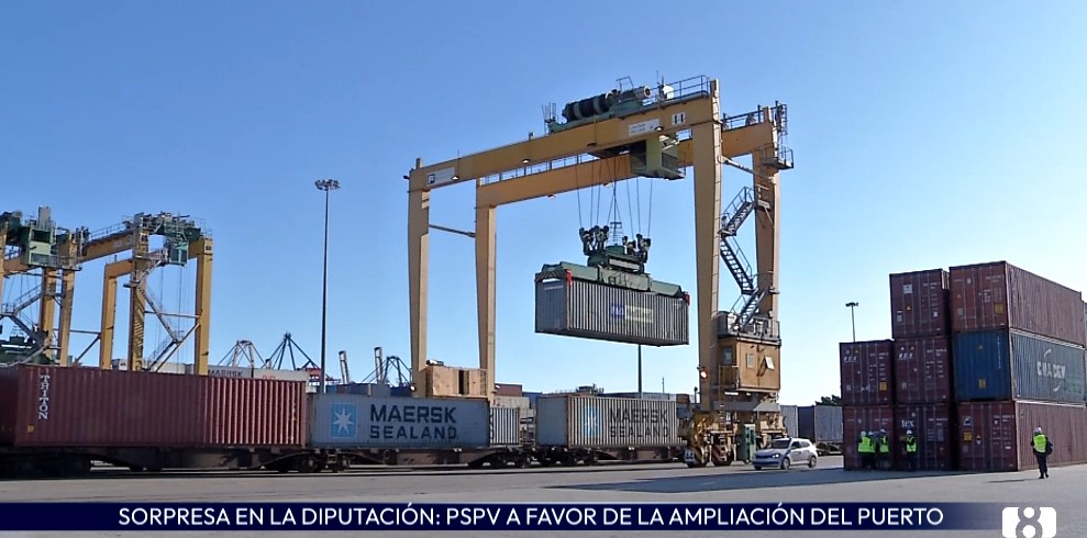 La Diputación de Valencia aprueba una moción a favor de la ampliación norte del Puerto