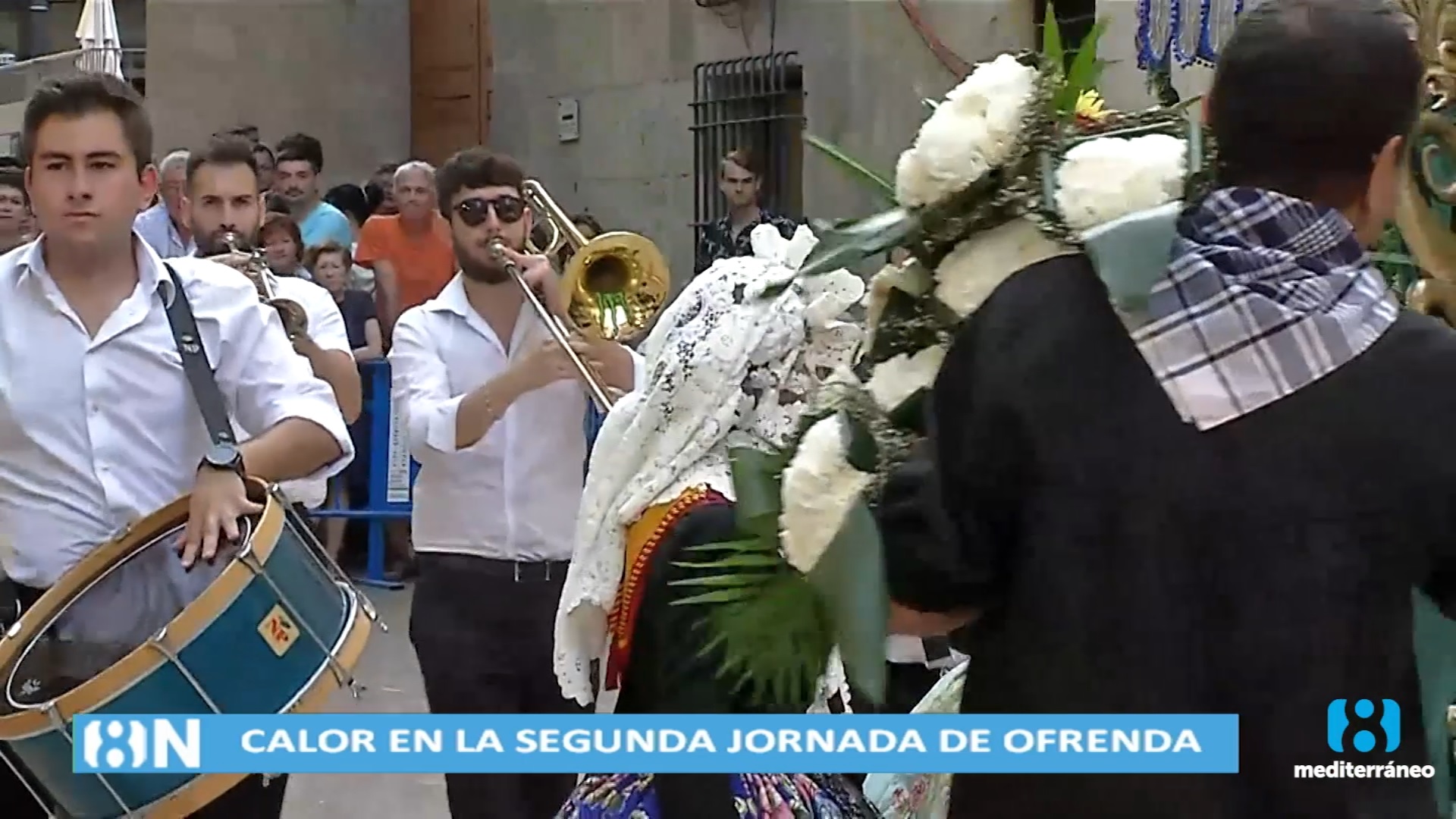 Alicante celebra la segunda jornada de Ofrenda: síguela en directo en La 8 Mediterráneo