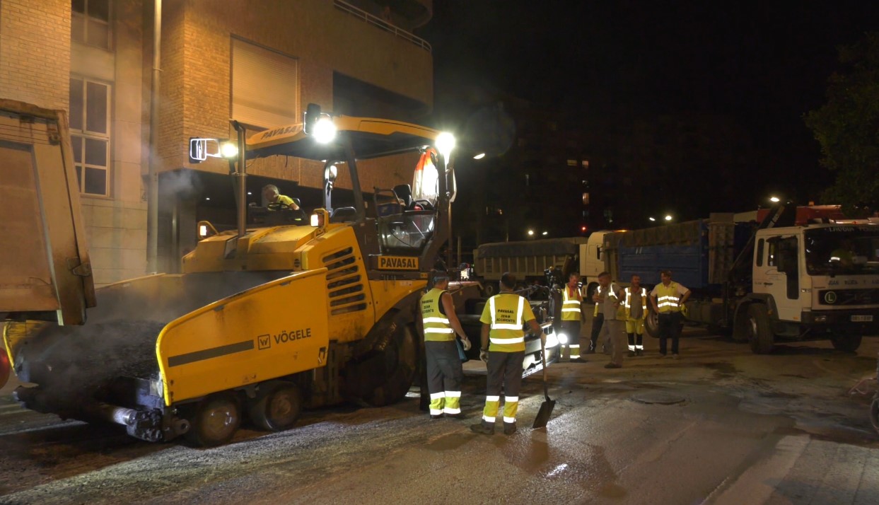 Comienzan las obras de reasfaltado de calzadas y aceras en varios barrios de Valencia