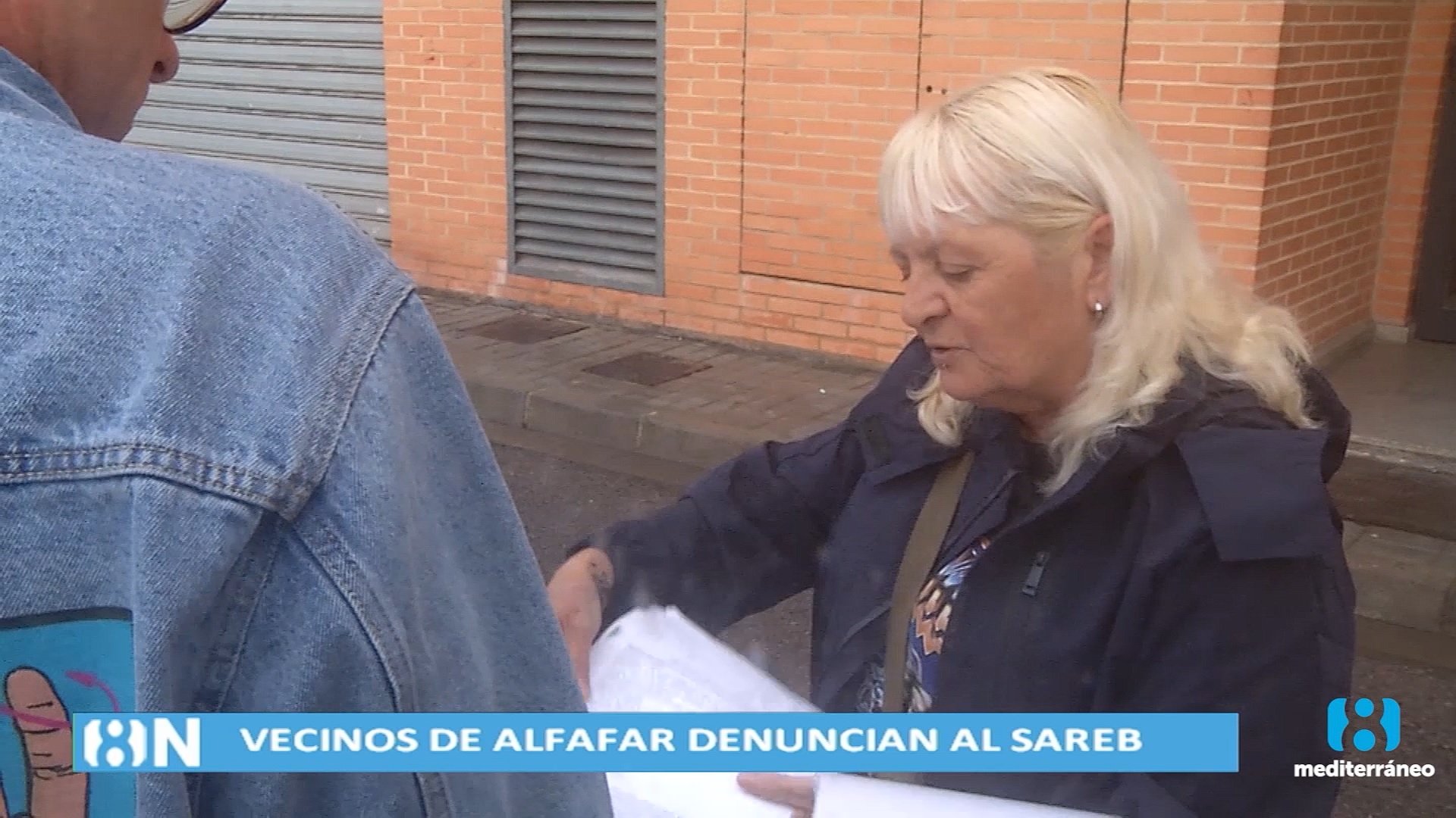 Vecinos de Alfafar comparten el acoso provocado por la Sareb
