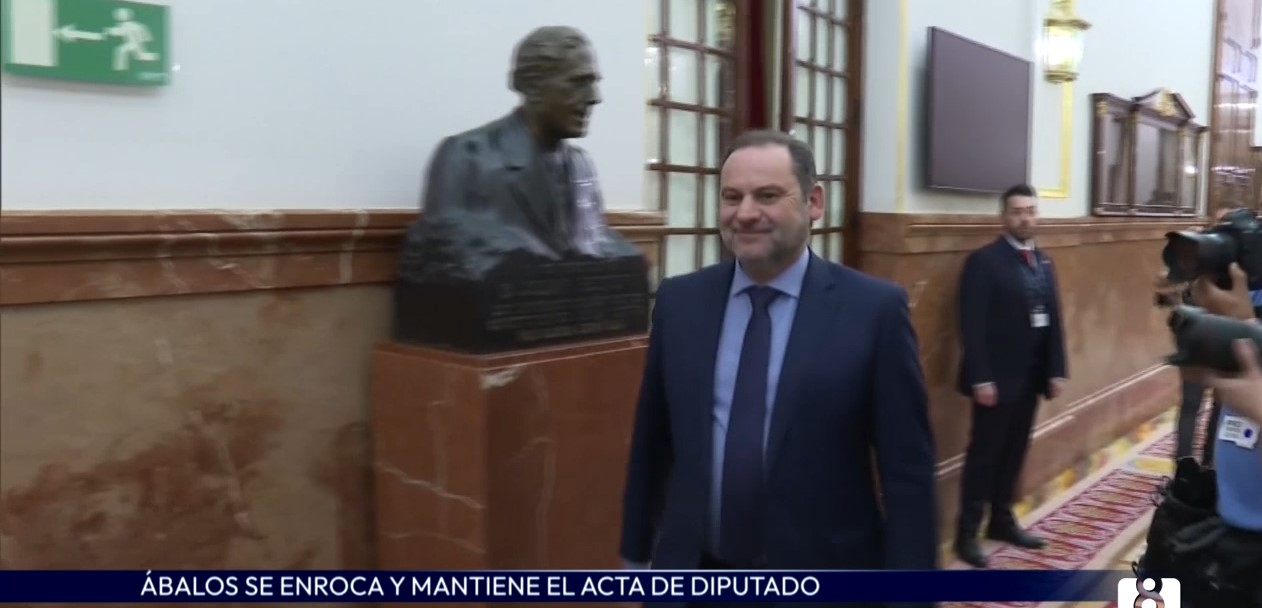 Ábalos se enroca y mantiene su acta de diputado