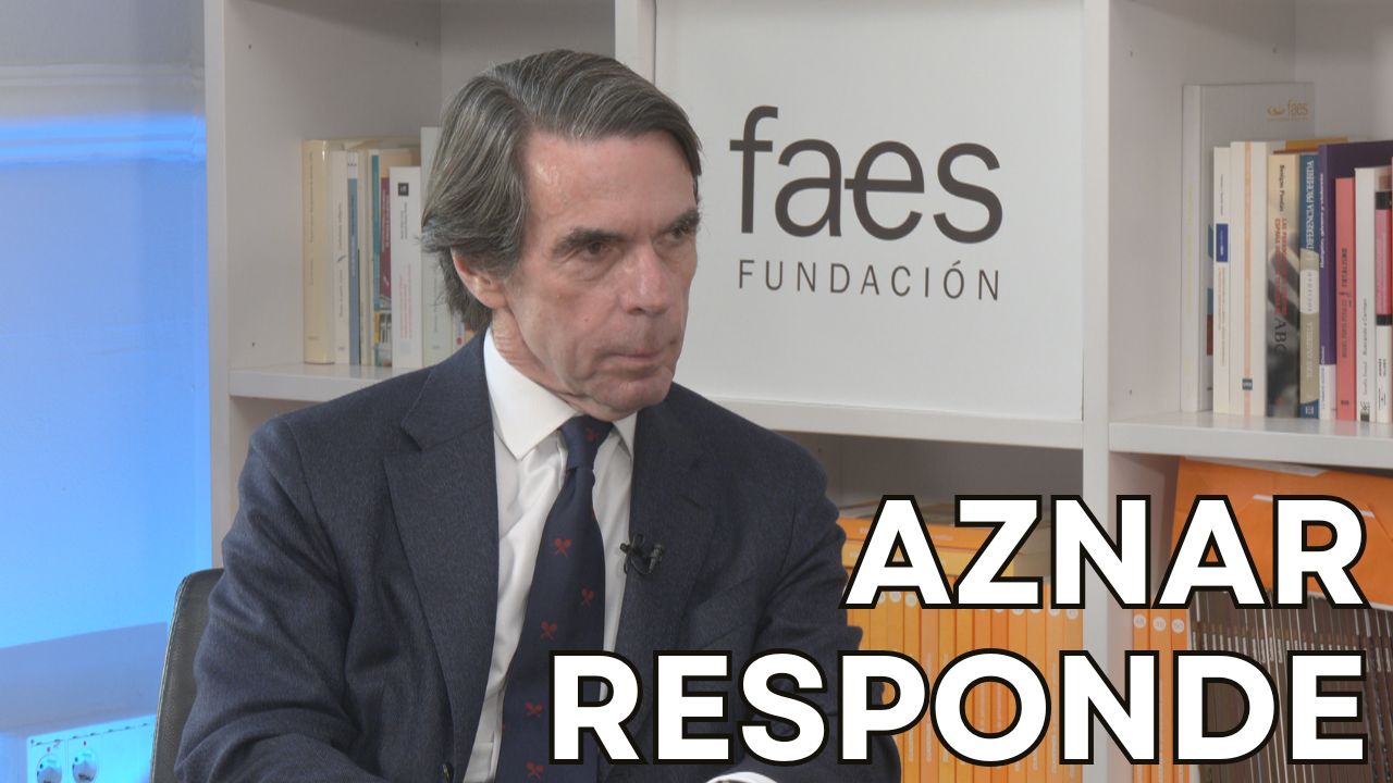Aznar responde en La 8 Mediterráneo