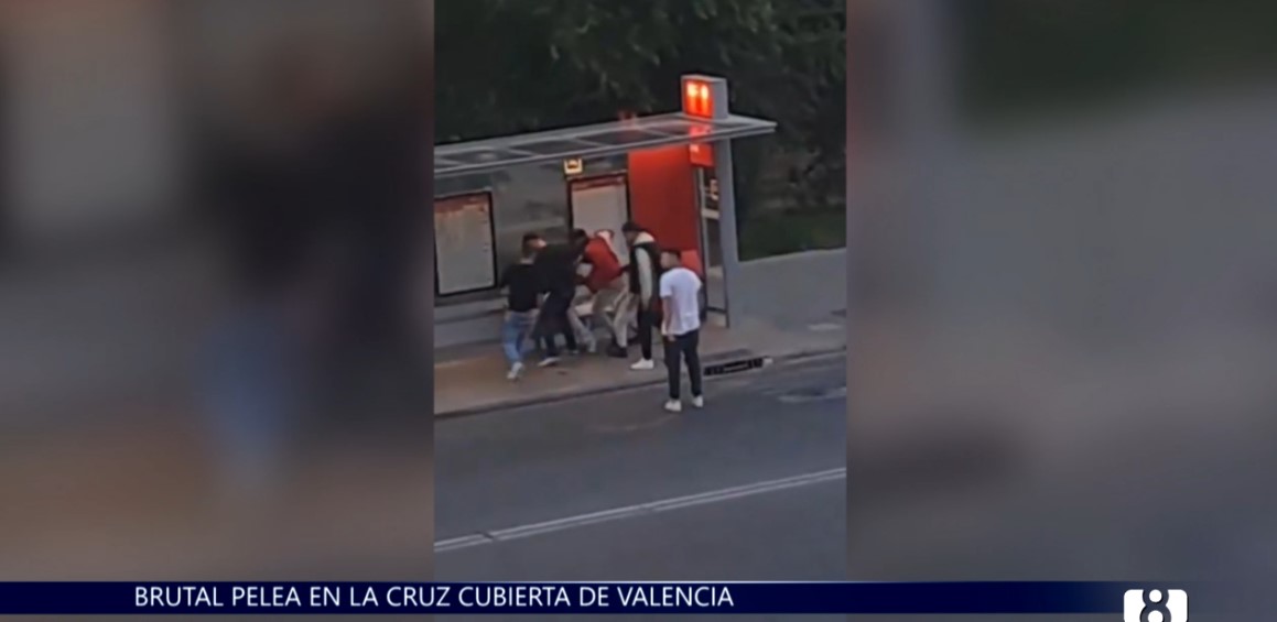 Brutal agresión a un joven en la Cruz Cubierta de Valencia