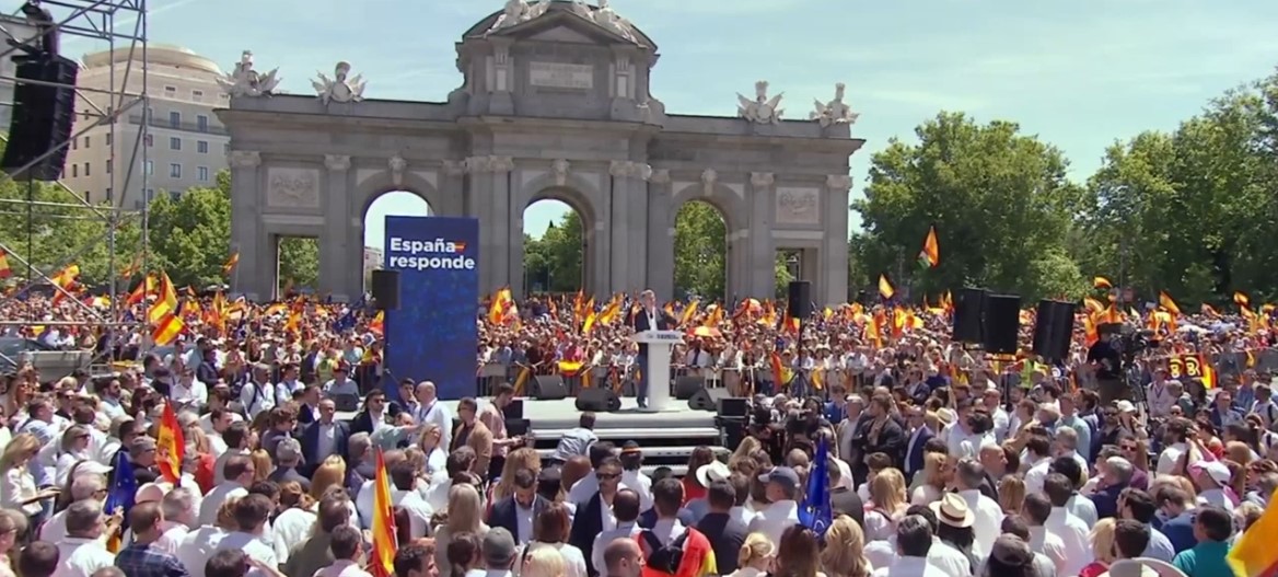 Clamor popular contra las políticas de Pedro Sánchez