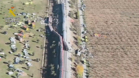 Al menos 46 muertos tras el choque de un AVE y un tren Iryo en Toledo