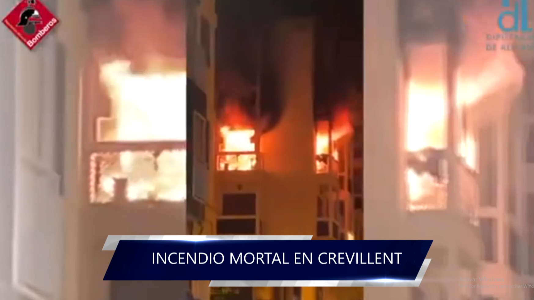 Muere una joven tras un incendio en Crevillent que obliga a evacuar a varios vecinos