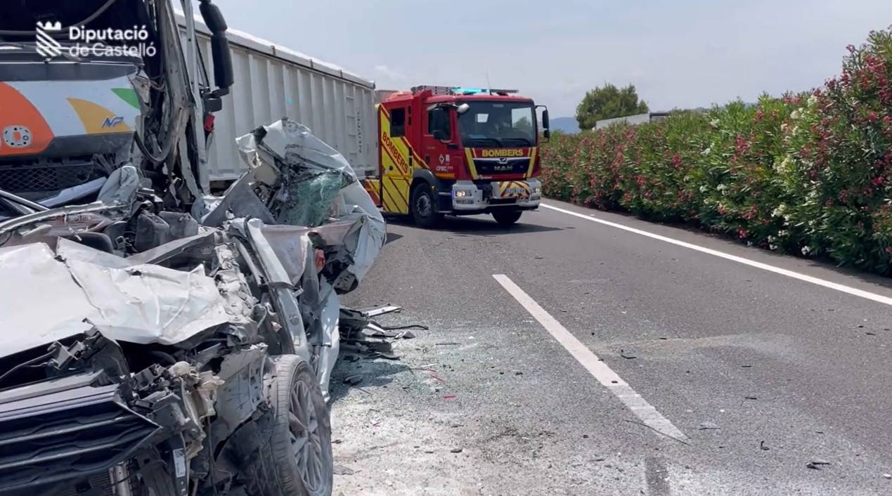 Jueves trágico en Castellón: dos accidentes de tráfico dejan dos mujeres fallecidas