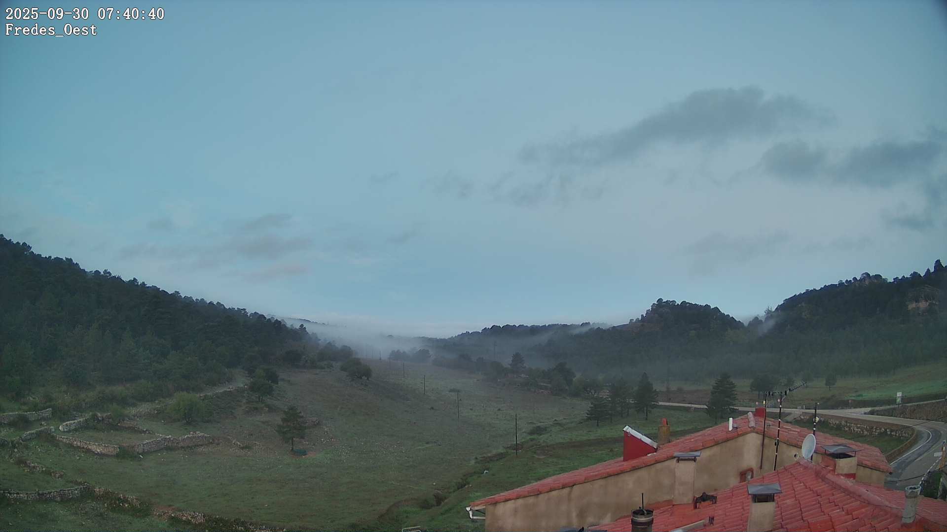 Cielos nubosos, con precipitaciones que remiten