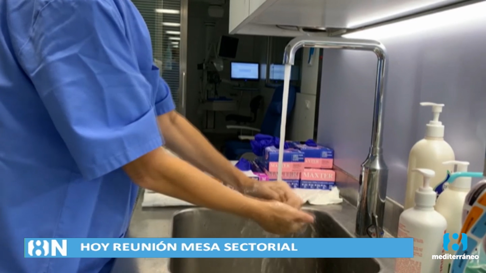 El Consell afirma seguir abierto al diálogo ante la huelga de médicos