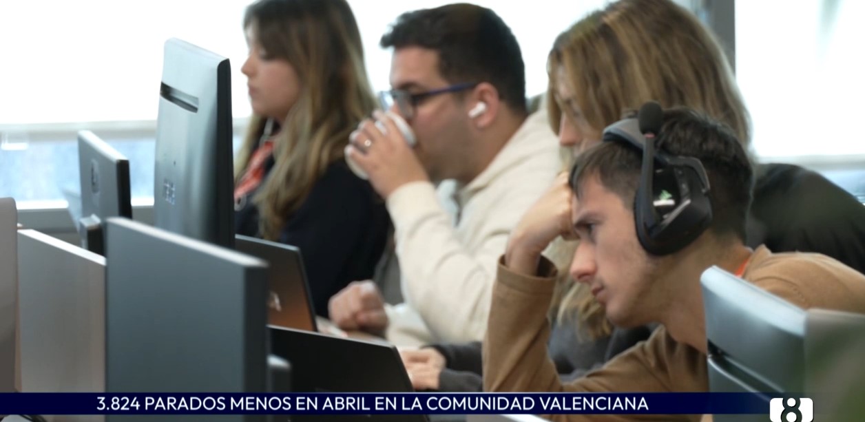 El paro baja en 3.824 personas en abril en la Comunidad Valenciana