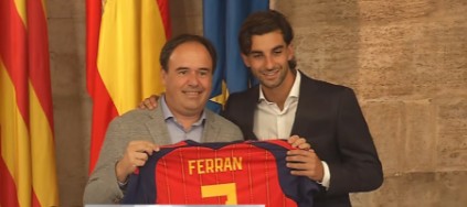 Valencia se vuelca con Ferran Torres 