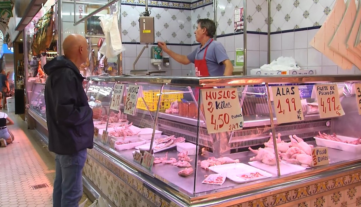 Valencia estudia crear zonas gastronómicas en los mercados municipales