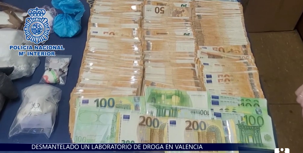 Seis detenidos por producir drogas sintéticas en un laboratorio clandestino en Valencia