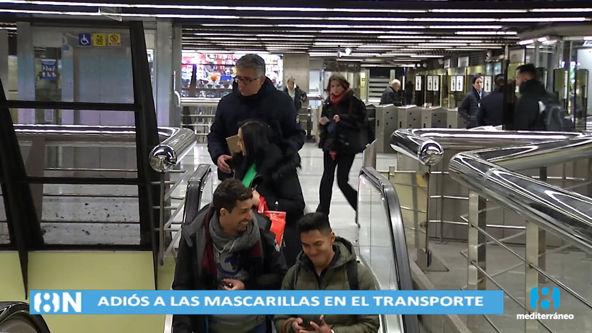 La mascarilla deja de ser obligatoria en el transporte público desde hoy
