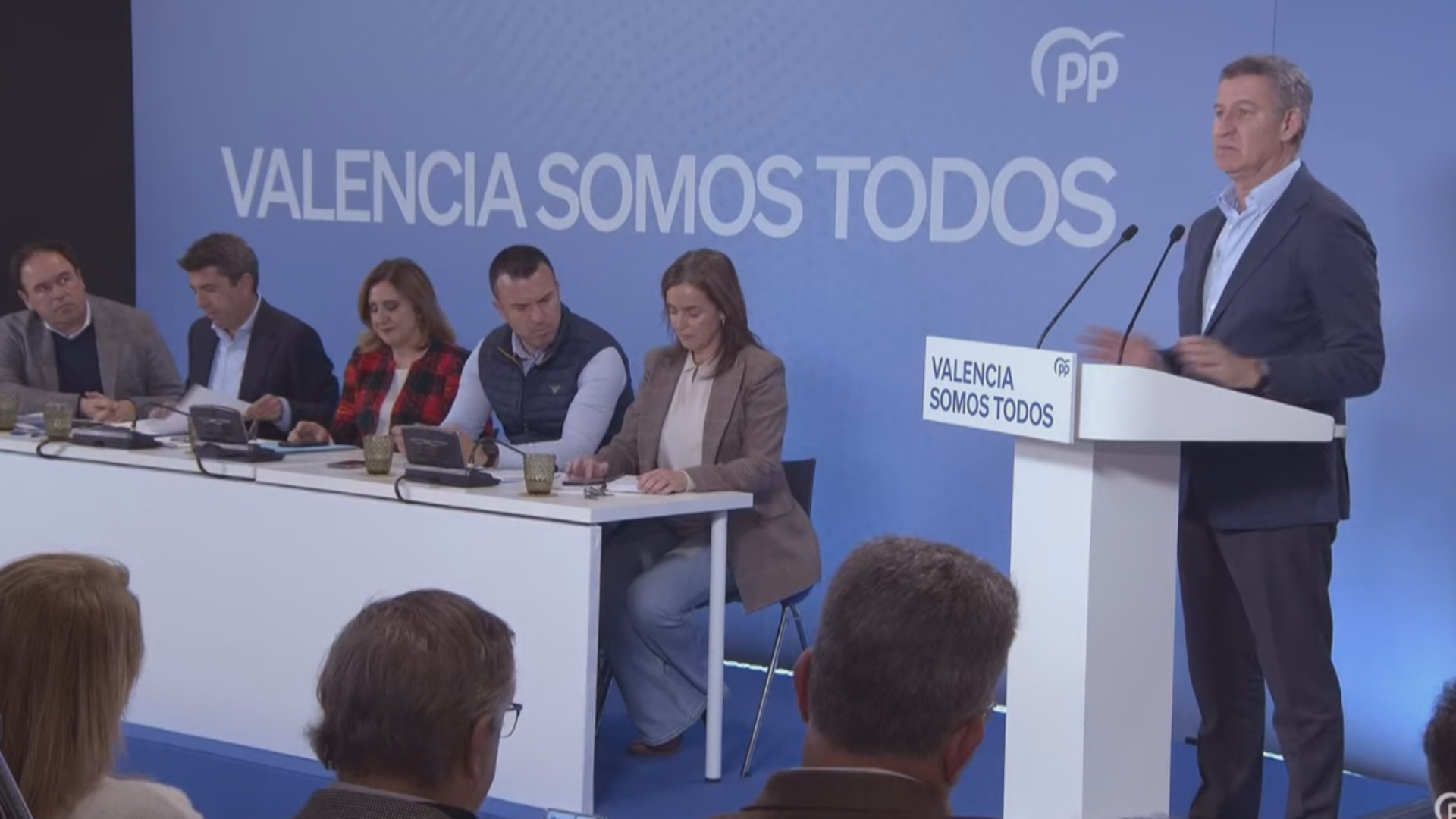 Feijóo y Mazón hacen frente común contra la gestión de Sánchez durante la DANA