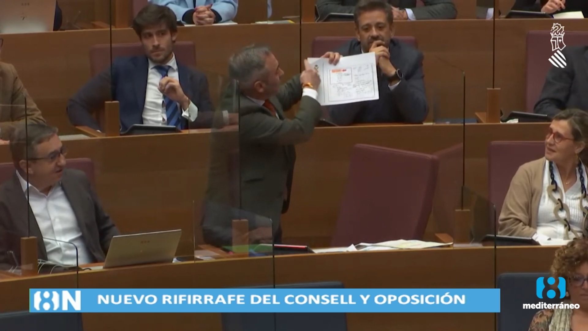 Nuevo rifirrafe en Les Corts en torno al caso Azud